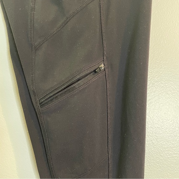 Athleta Metro Drifter Tight Leggings Black Zipper Pockets Womens XS - Picture 10 of 11